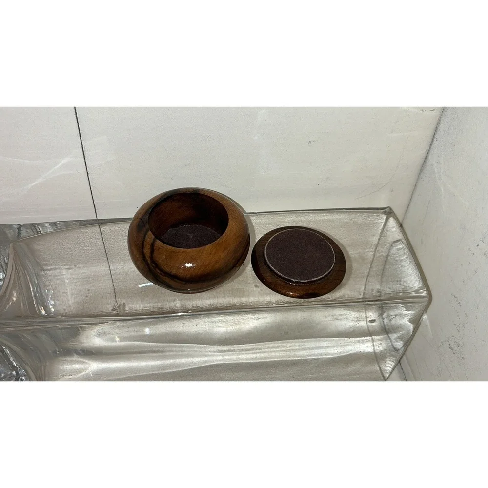 Beautiful Tooled Wooden trinket dish‎ With Blue Agate Slice On Top